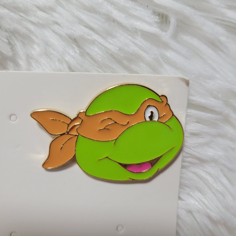 TMNT Pin Set - Picture 5 of 7